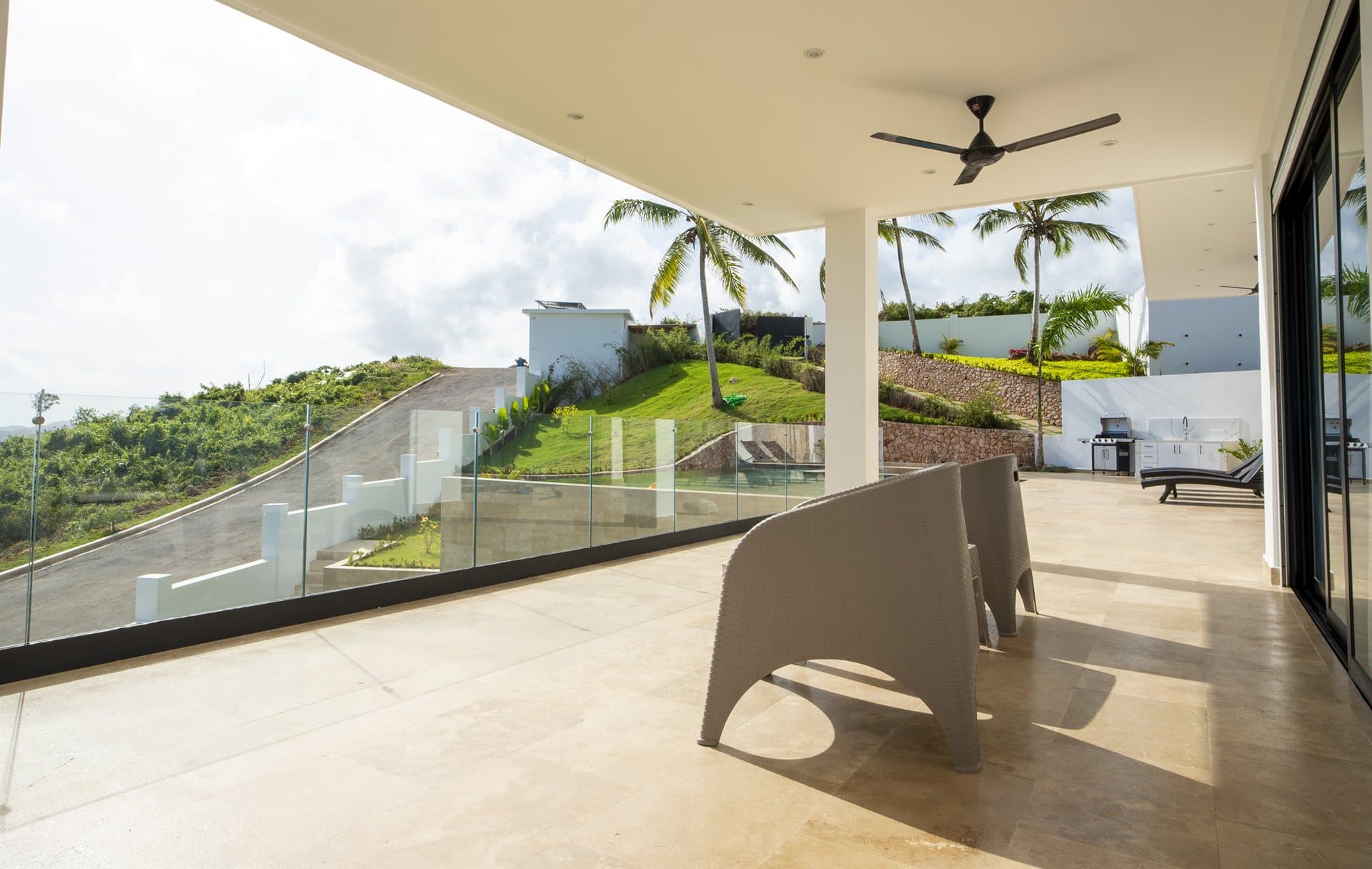 [PROYECTO DEMO: VILLA TERRAZA TROPICAL]